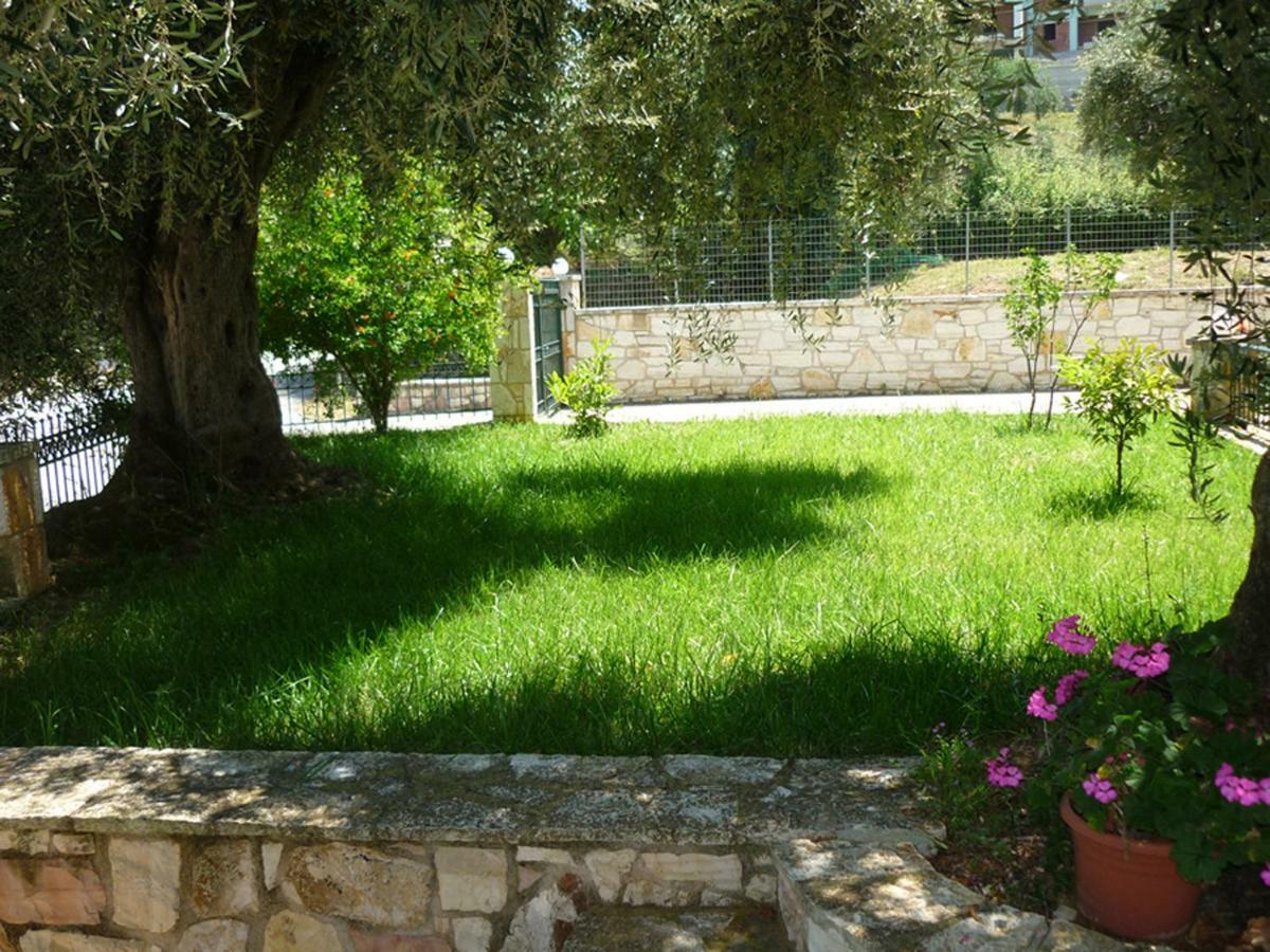 Villa Dimitra Sívota エクステリア 写真