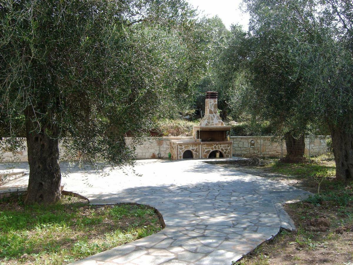 Villa Dimitra Sívota エクステリア 写真